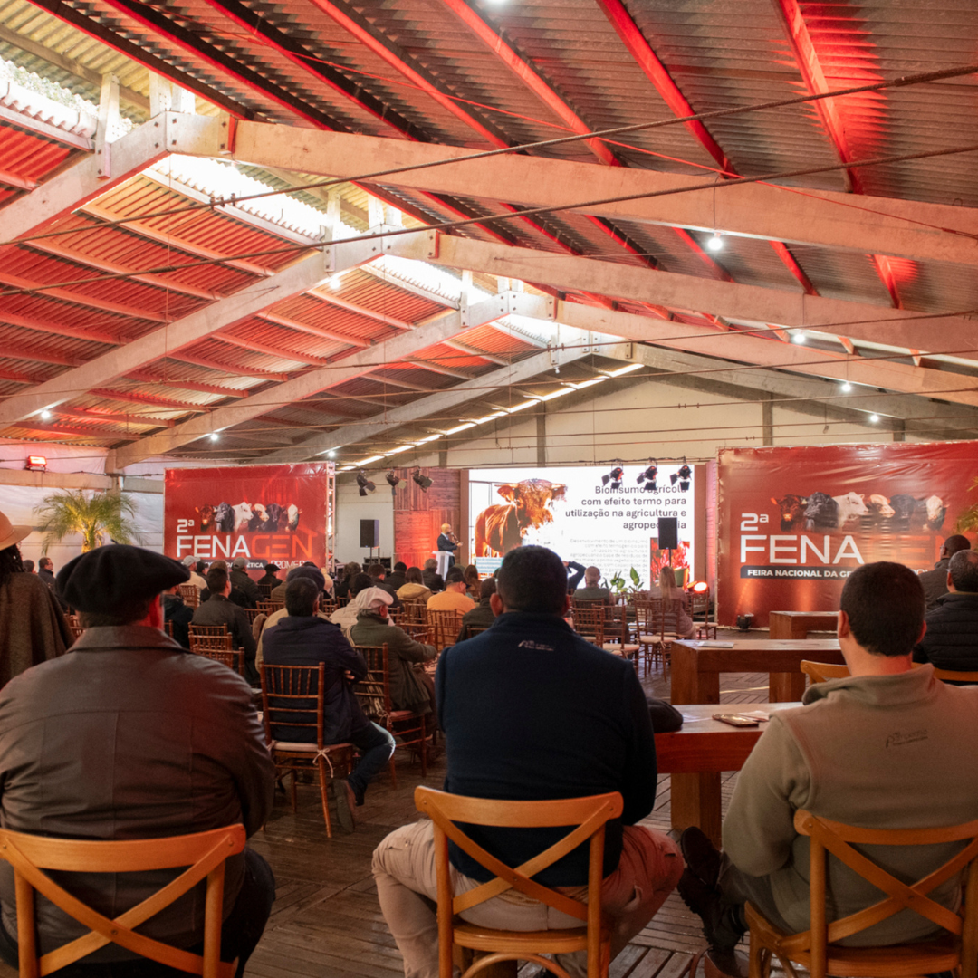 Foto atrelada à notícia de título: "Fenagen amplia programação técnica e reforça foco em genética e qualificação da pecuária"